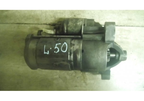 Стартер Renault Espace III, IV, Laguna II, Vel Satis, Master II, Trafic II  2.2, 2.5 dci, D8R1, 7711134330, 7711135502, 8200237594, 8200634604